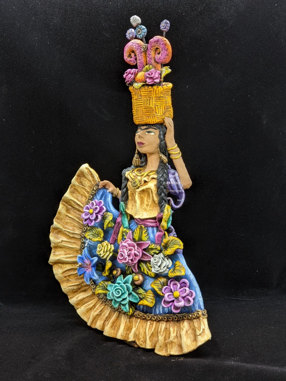 Oaxacan Woman, Home Decor, Mexican Folk Art, Woman Figurine Statue, Clay Pottery Original Art from Oaxaca, Mexico by Jose Juan Aguilar