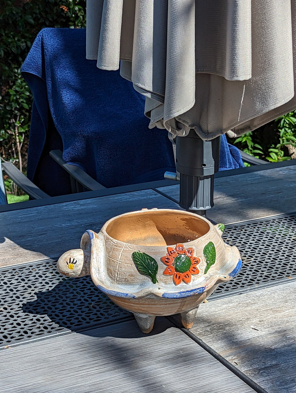 Ceramic Planter, Turtle Flower Pot, Handmade Mexican Pottery from Atzompa, Mexico, Home Decor, Indoor or Outdoor Decor, Charming Plant Pot