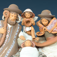 åOne Piece Resting Family Fine Ceramic Nativity Christmas Decor, Handmade from Peru, Special Holiday Decoration