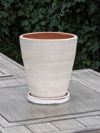 White-washed Terracotta Planter in Concrete Style with Drainage Plate, Cute Flower Pot from Nicaragua