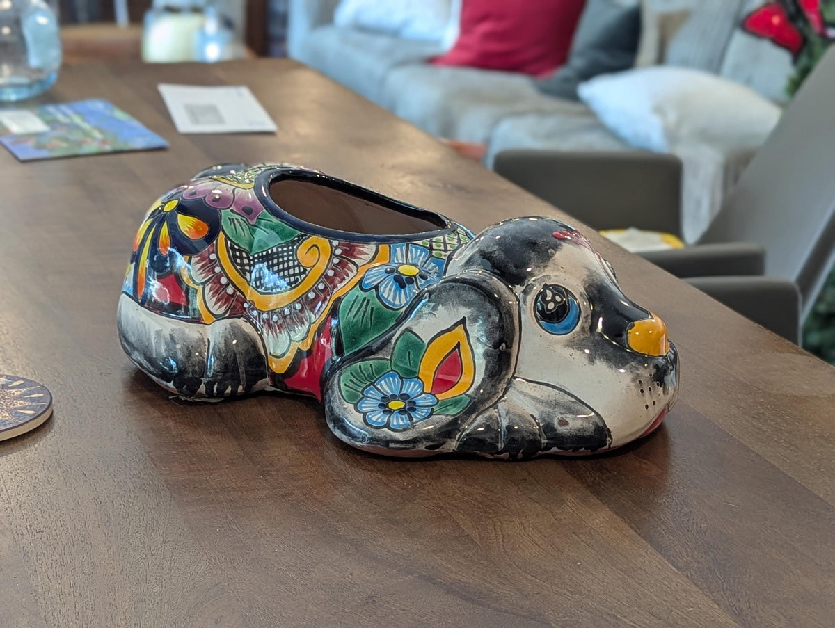 Talavera Bloodhound Flower Pot for Outdoor or Garden Decorations, Dog Lover Gift from luv2brd.com