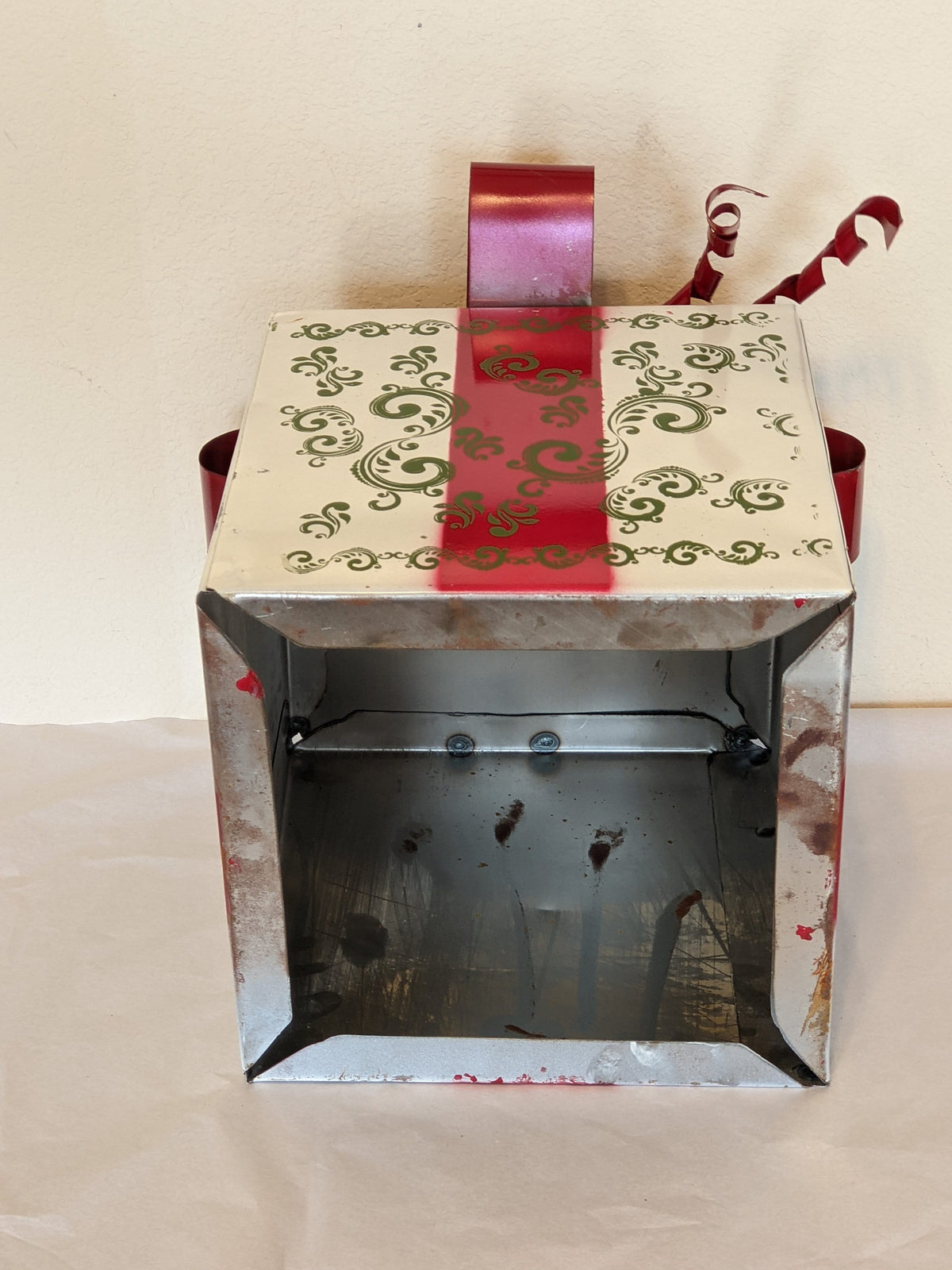 Christmas Decor Outdoor Festive Holiday Decor, Metal Gift Boxes Yard Art or Porch Decor 10x10x8