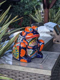 Talavera Frog Flower Pot | Ceramic Pottery for Indoor or Outdoor Planter Pot, Handmade Mexican Home Decor or Garden Decor & Yard Art