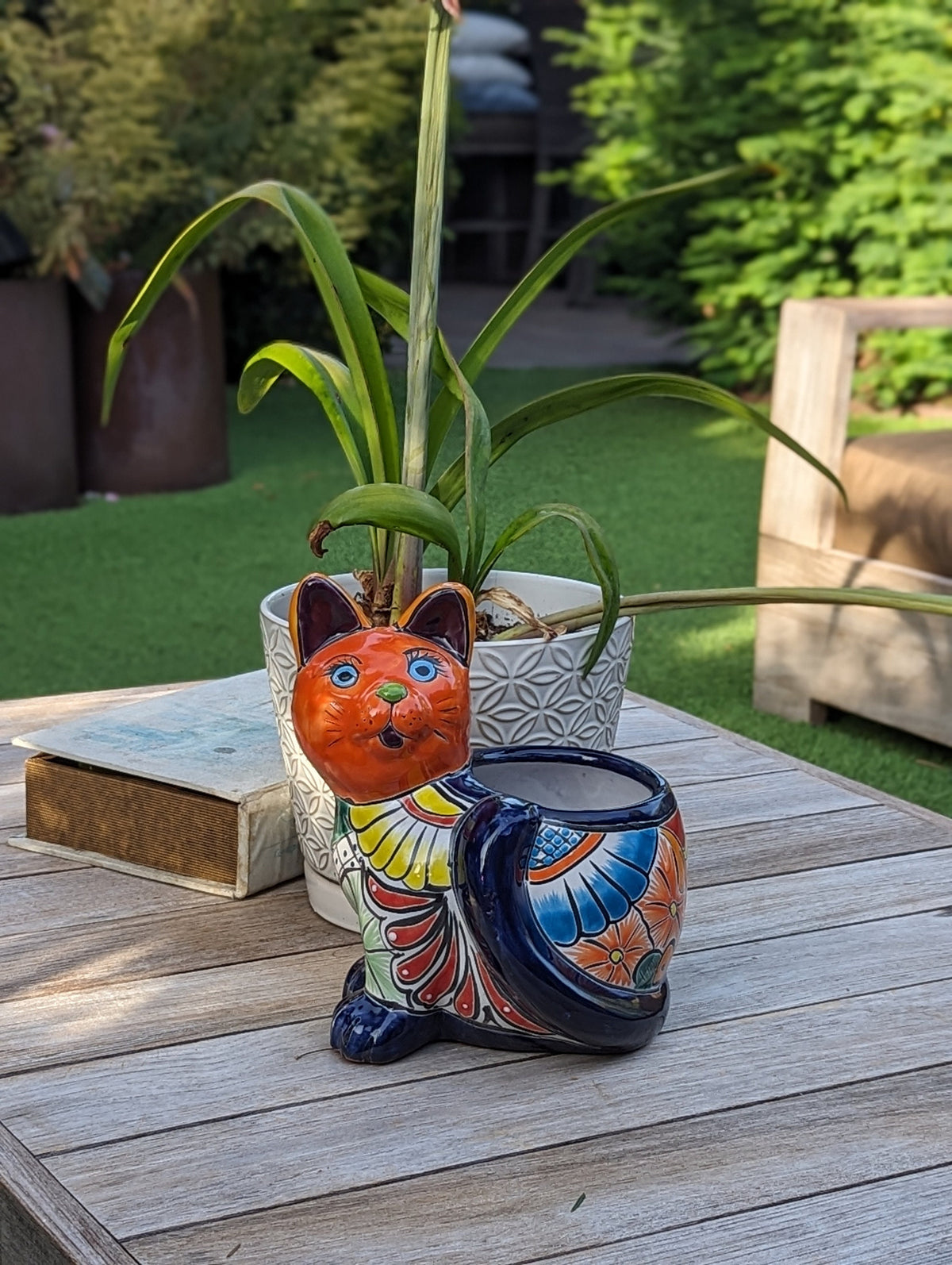 Talavera Cat Flower Pot, Ceramic Planter Home Decor, Indoor Outdoor Planter Pot, Mexican Pottery Yard & Garden Decor, Handmade