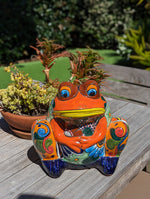 Talavera Frog Flower Pot | Ceramic Pottery for Indoor or Outdoor Planter Pot, Handmade Mexican Home Decor or Garden Decor & Yard Art