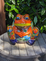 Talavera Frog Flower Pot | Ceramic Pottery for Indoor or Outdoor Planter Pot, Handmade Mexican Home Decor or Garden Decor & Yard Art