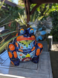 Talavera Frog Flower Pot | Ceramic Pottery for Indoor or Outdoor Planter Pot, Handmade Mexican Home Decor or Garden Decor & Yard Art