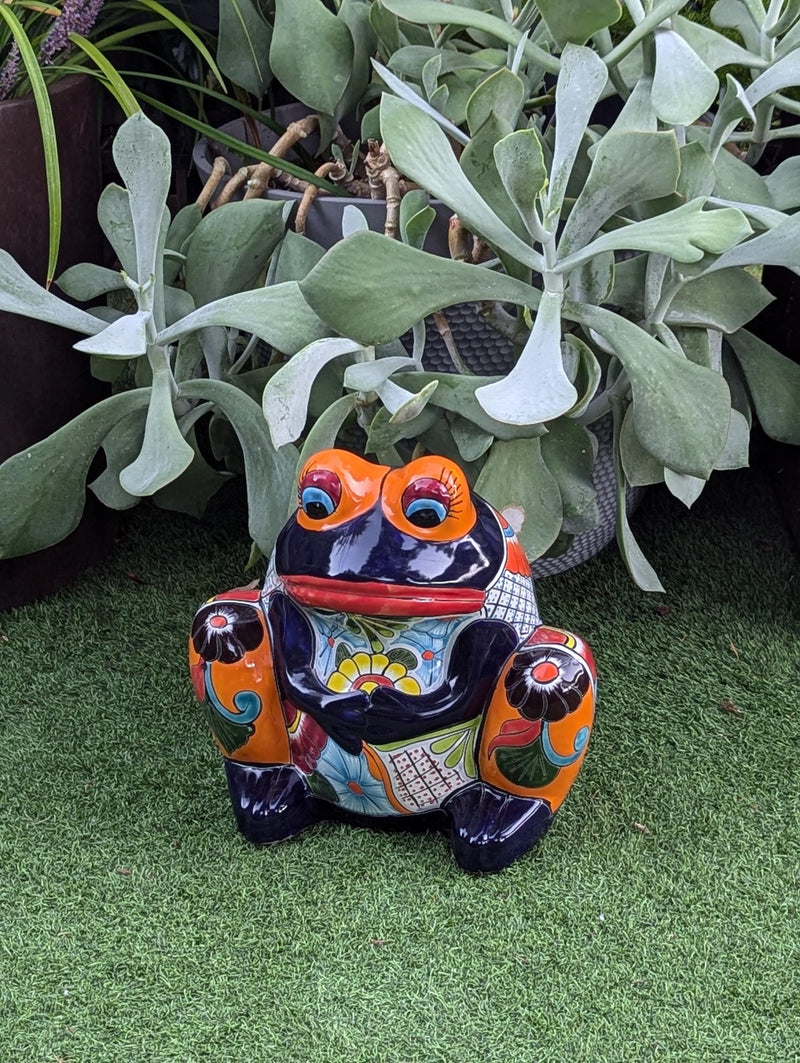 Talavera Frog Flower Pot | Ceramic Pottery for Indoor or Outdoor Planter Pot, Handmade Mexican Home Decor or Garden Decor & Yard Art