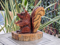 Wooden Squirrel Garden Statue Yard Art & Home Decor, Chainsaw Art Carved Wooden Squirrel Statue for Outdoor Decoration or Indoor Decor