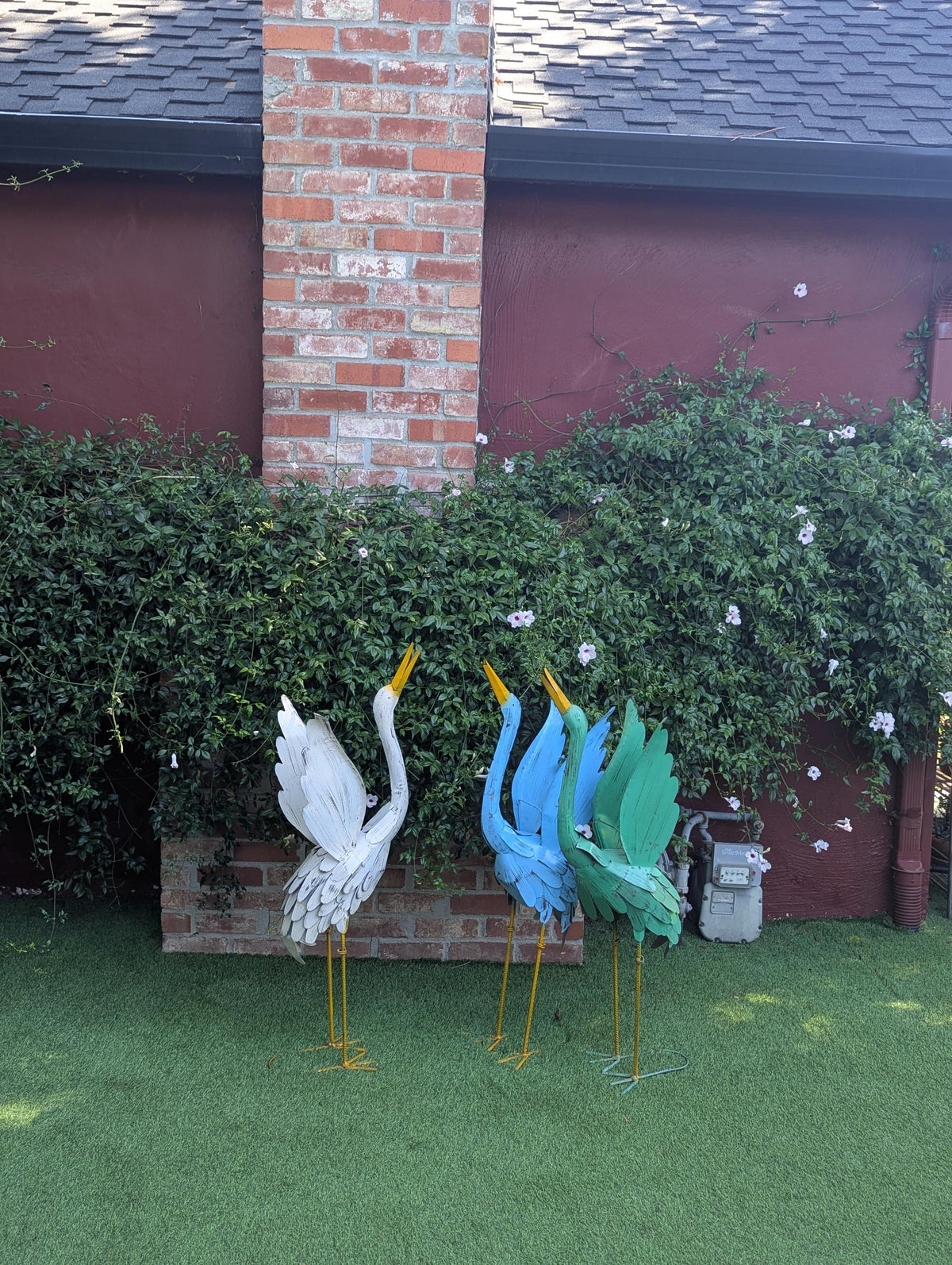 Heron Garden Statues, Handcrafted Rustic Metal Yard Art for Home, Porch or Outdoor Décorations