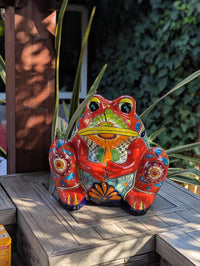Talavera Frog Flower Pot | Ceramic Pottery for Indoor or Outdoor Planter Pot, Handmade Mexican Home Decor or Garden Decor & Yard Art