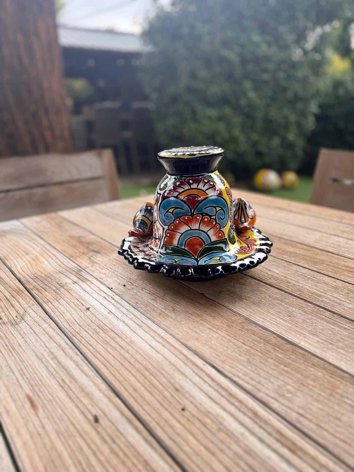 Ceramic Bird Feeder Talavera Pottery, Decorative Outdoor Hanging Feeder Station with Chain, Handmade Mexican Pottery Attract Wild Birds