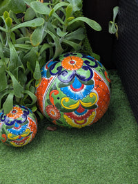 Talavera Garden Spheres: Handmade Mexican Yard Art Decor, Set of 3