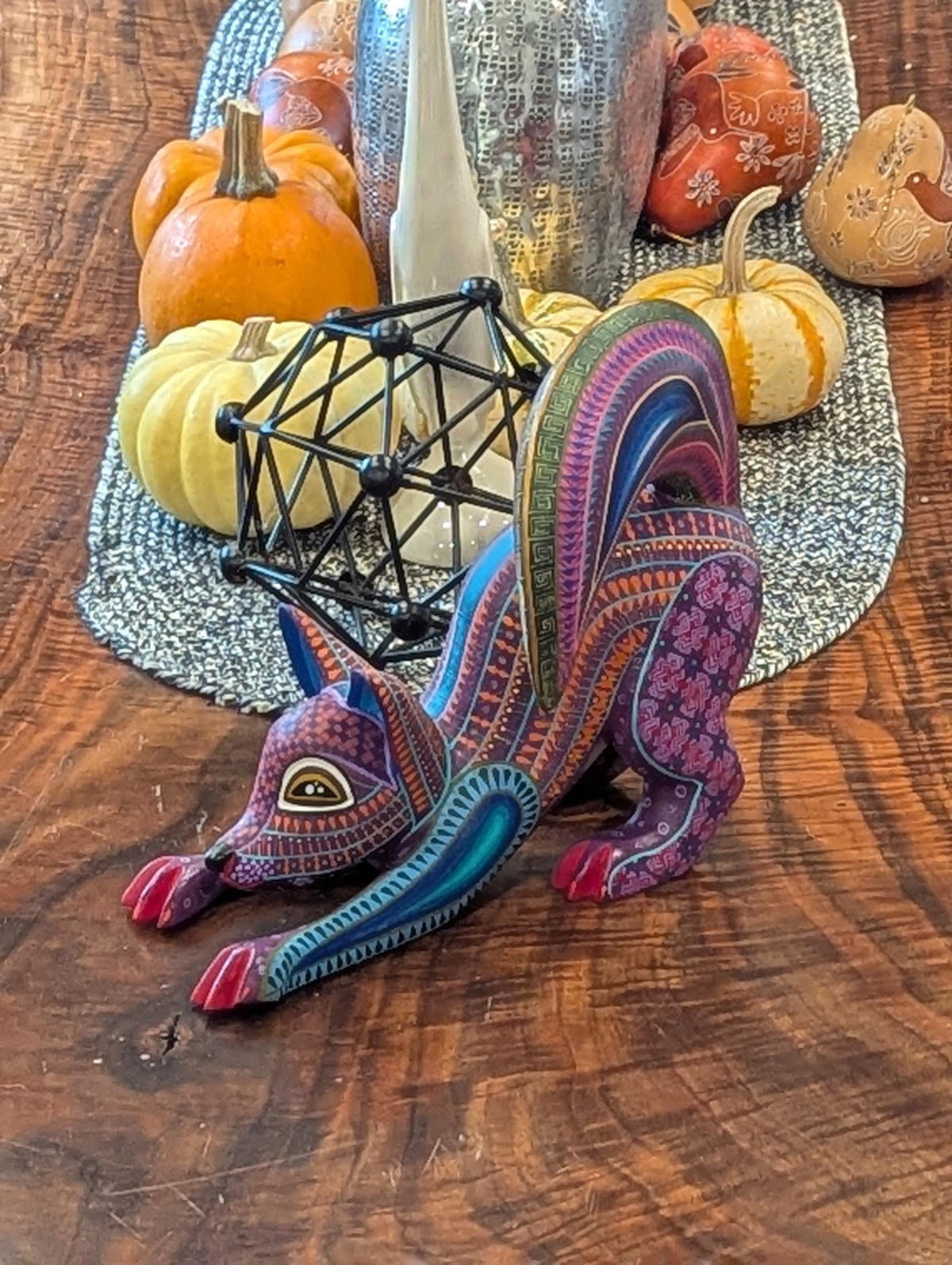 Alebrije Skunk Figurine | Hand-Carved & Hand Painted Mexican Folk Art from Oaxaca
