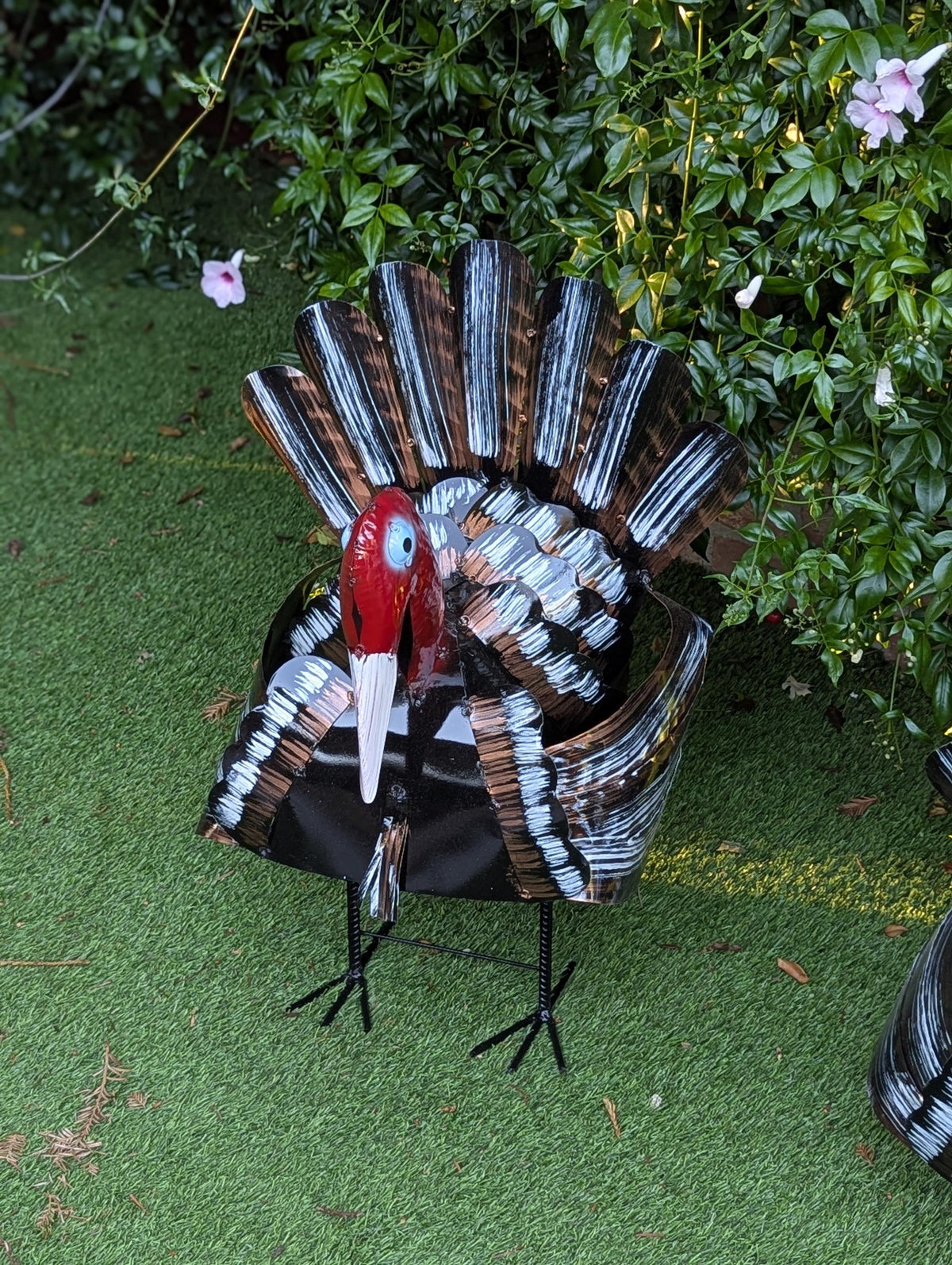 Thanksgiving Turkey Decorations | Outdoor Garden Art  |  Metal Decor in 3 Sizes