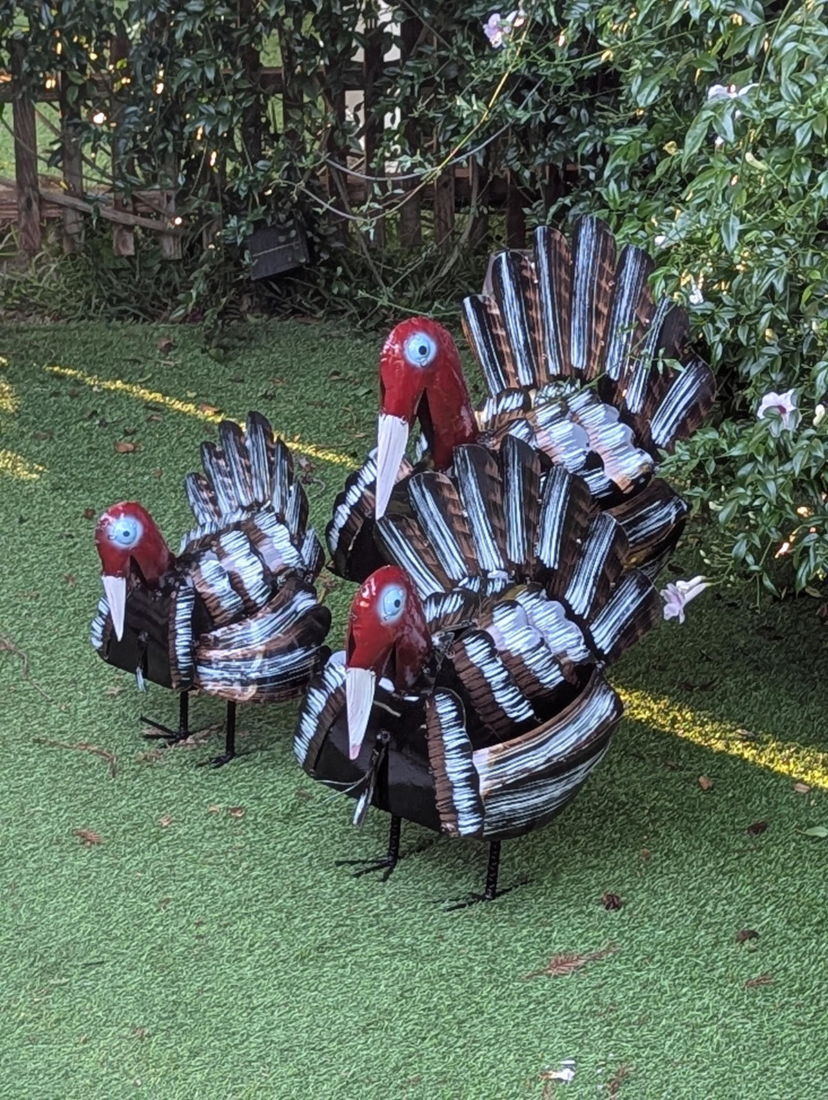 Thanksgiving Turkey Decorations | Outdoor Garden Art  |  Metal Decor in 3 Sizes