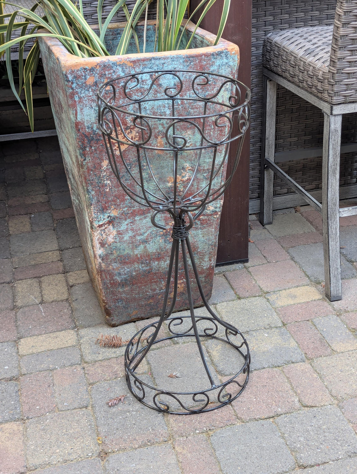 Wrought-Iron Flower Pot Stand  | Handmade Mexican Garden Decor & Yard Art