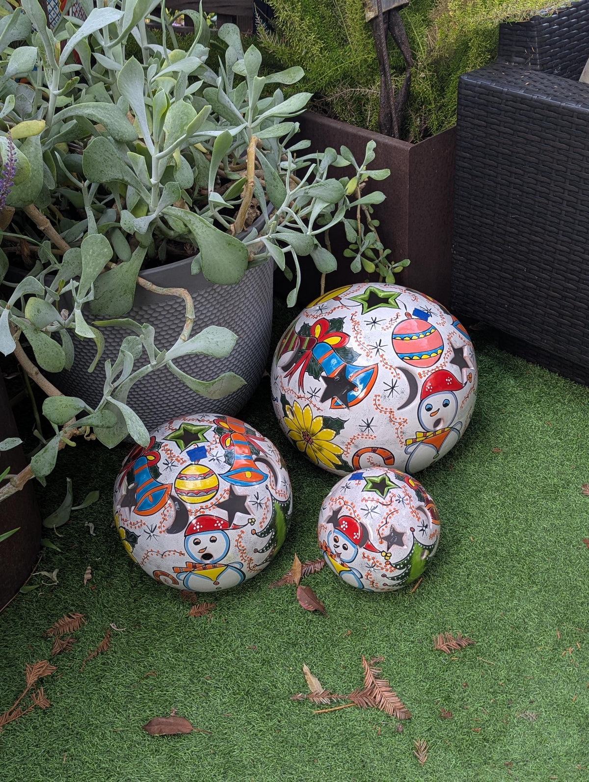 Ceramic Holiday Spheres Lawn Ornament & Garden Decor | Outdoor Talavera Pottery | Handmade in Mexico