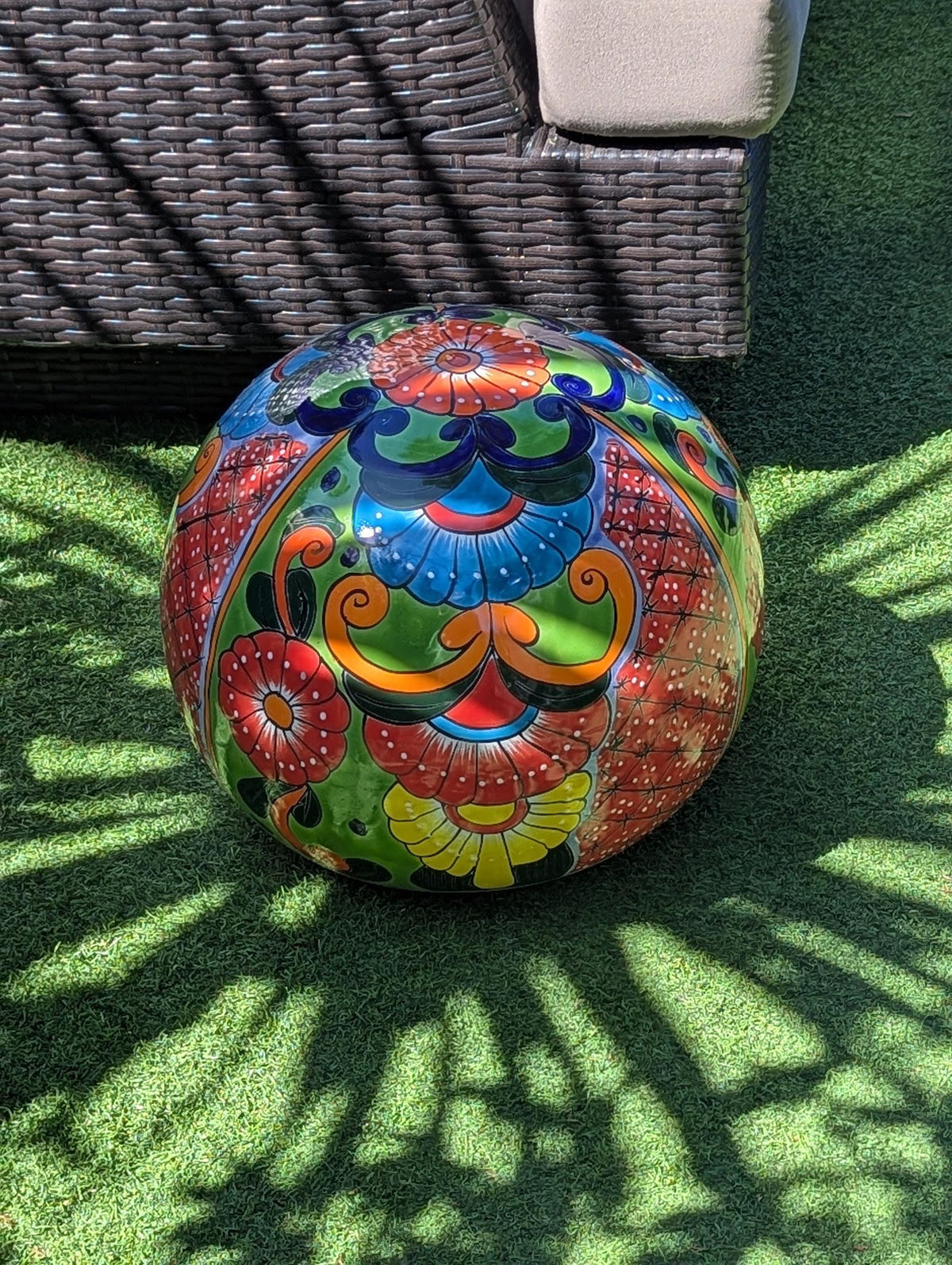 Talavera Garden Spheres | Hand-painted Mexican Pottery Ceramic Lawn Ornaments (Set of 2)