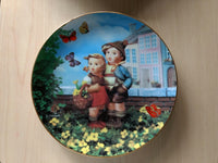 Hummel 1991 Vintage Collector Plate Danbury Mint Surprise
