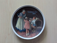 Norman Rockwell Vintage Decorative Plate, Wall Decorations for Family Room, Bathroom Wall Decor, Office Wall Decor, "Grandma's Surprise"