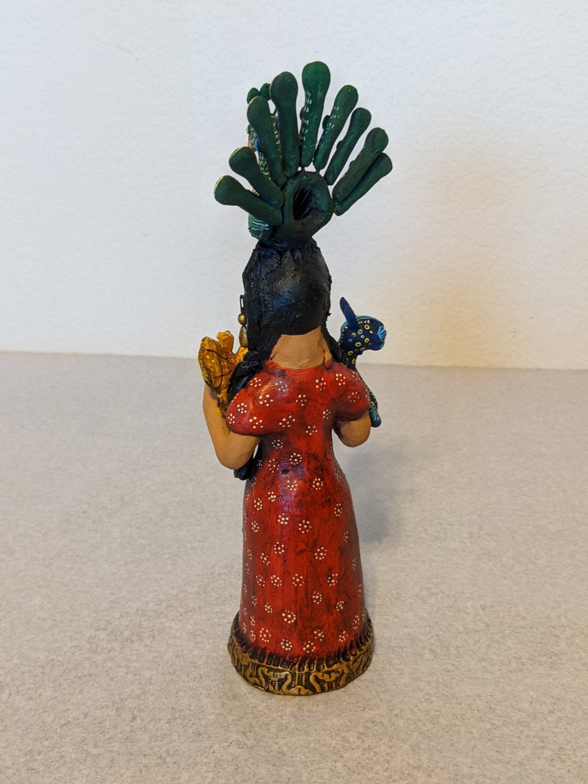 Handmade Folk Art Alebrije Vendor, Woman Figurine, Ceramic Figurine, Women Statue, Mexican Folk Art, Oaxacan Art, Original Collectible