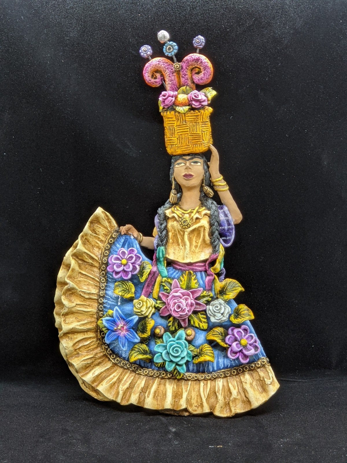 Oaxacan Woman, Home Decor, Mexican Folk Art, Woman Figurine Statue, Clay Pottery Original Art from Oaxaca, Mexico by Jose Juan Aguilar