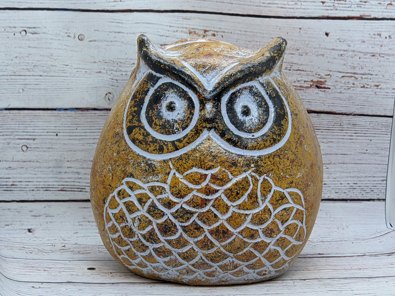 Owl Planter Pot - Clay, Flower Pot, Owl Gifts, Handmade Mexican Pottery, Indoor Planter, Outdoor Garden Decor, Small Planter Pot - Beige
