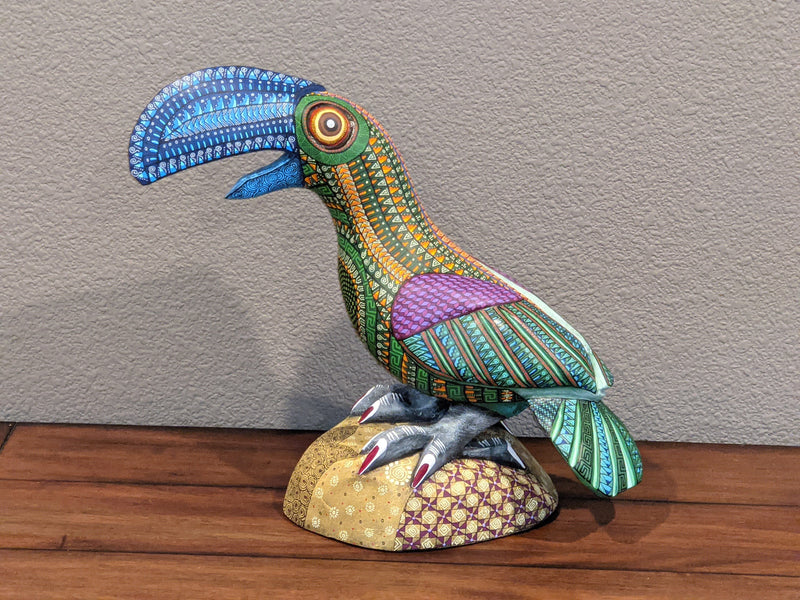 Toucan Alebrije Figurine, Handmade Home Decor, Folk Art from Oaxaca Mexico, Original Wood Sculpture, Carved Animal, Unique Toucan Statue