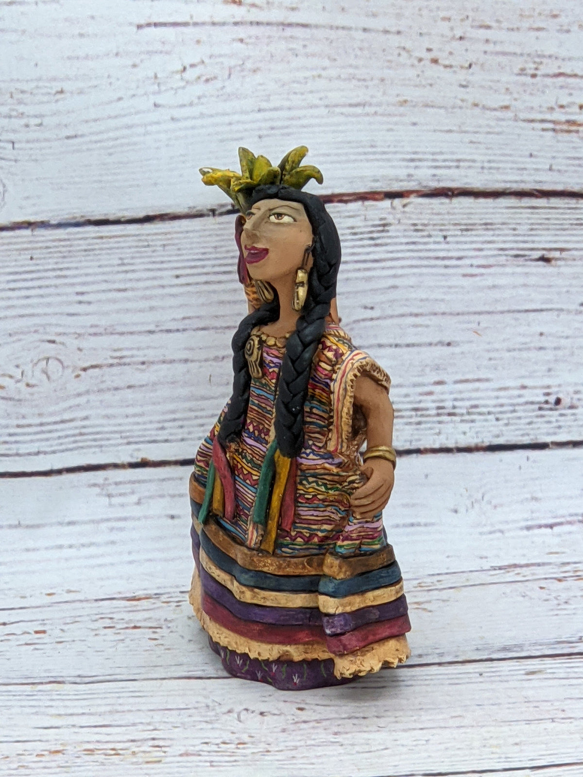 Pineapple Vendor, Gorgeous Woman Figurine, Mexican Folk Art, Original Oaxacan Handmade Art, Collectible Home Decor, Beautiful Clay Sculpture