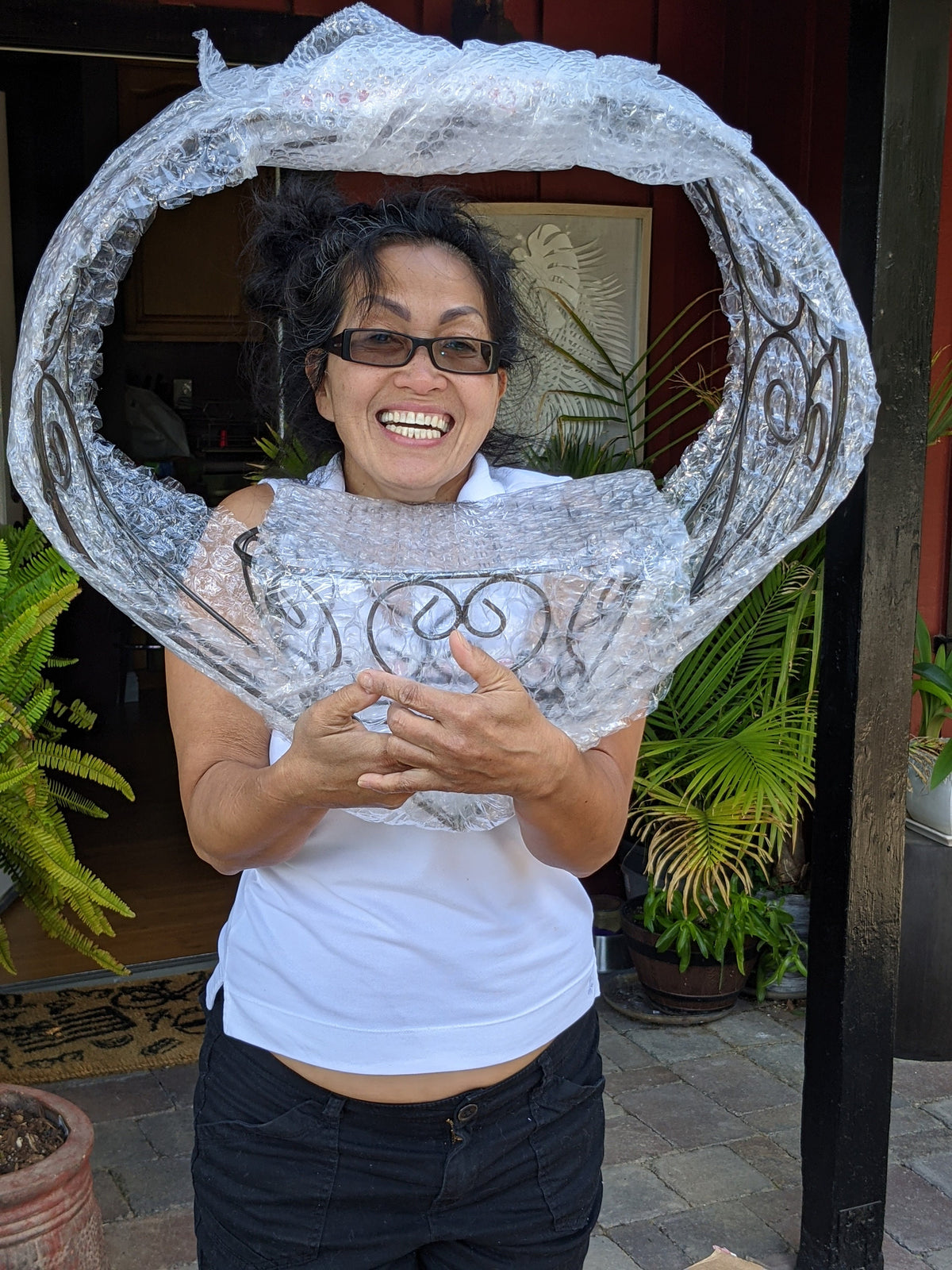 Heart Shaped Hanging Basket Garden Decor, Plant Hanger for Yard or Home, Hand Forged Metal Yard Art Basket for Succulents, Plants or Flowers
