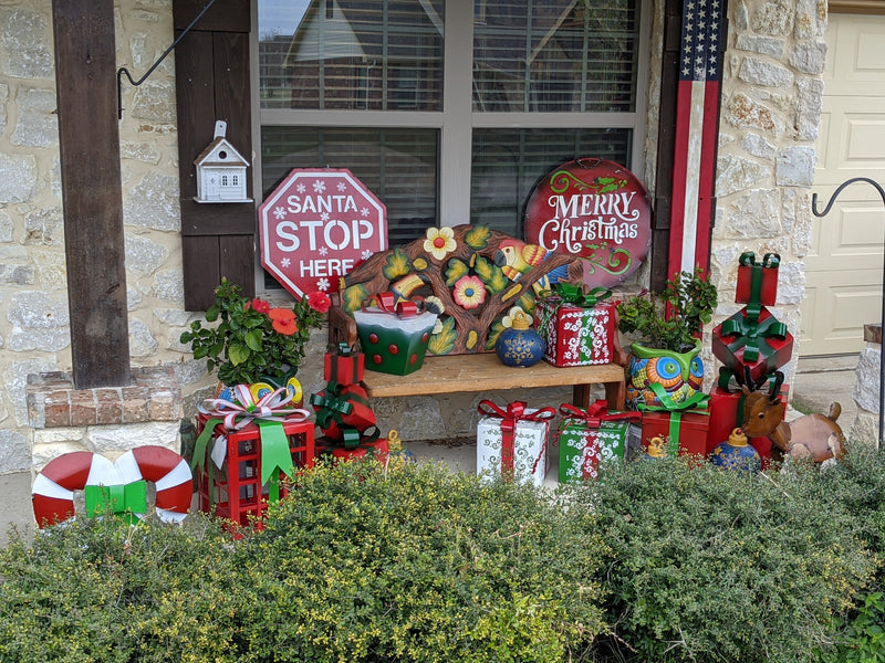 Santa Stop Here Outdoor Sign, Fun Metal Christmas Sign Decor, Large Metal Signs for Christmas, Outside Porch Decor, Inside Home Decor