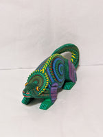 Iguana Alebrije Figurine, Handmade Home Decor, Folk Art from Oaxaca Mexico, Original Wood Sculpture, Unique Carved Animal Iguana Statue