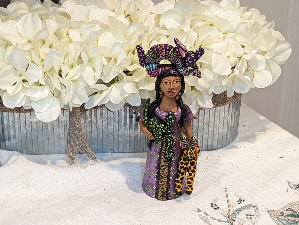 Oaxacan Woman Vendor, Mexican Folk Art from Oaxaca, Clay Figurine, Handmade by Juan Jose Aguilar, Collectible Women Statuette