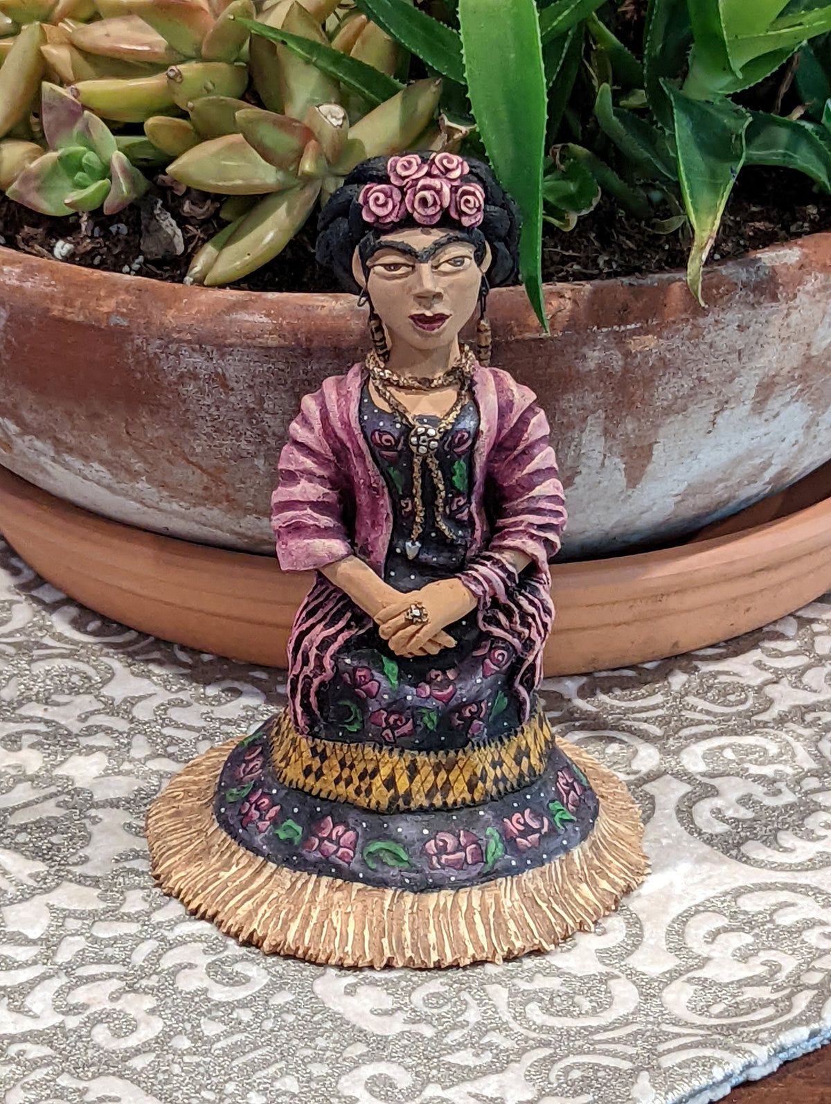 Oaxacan Woman, Oaxaca Folk Art, Woman figurine, Woman folk art, Handmade in Oaxaca Mexico,