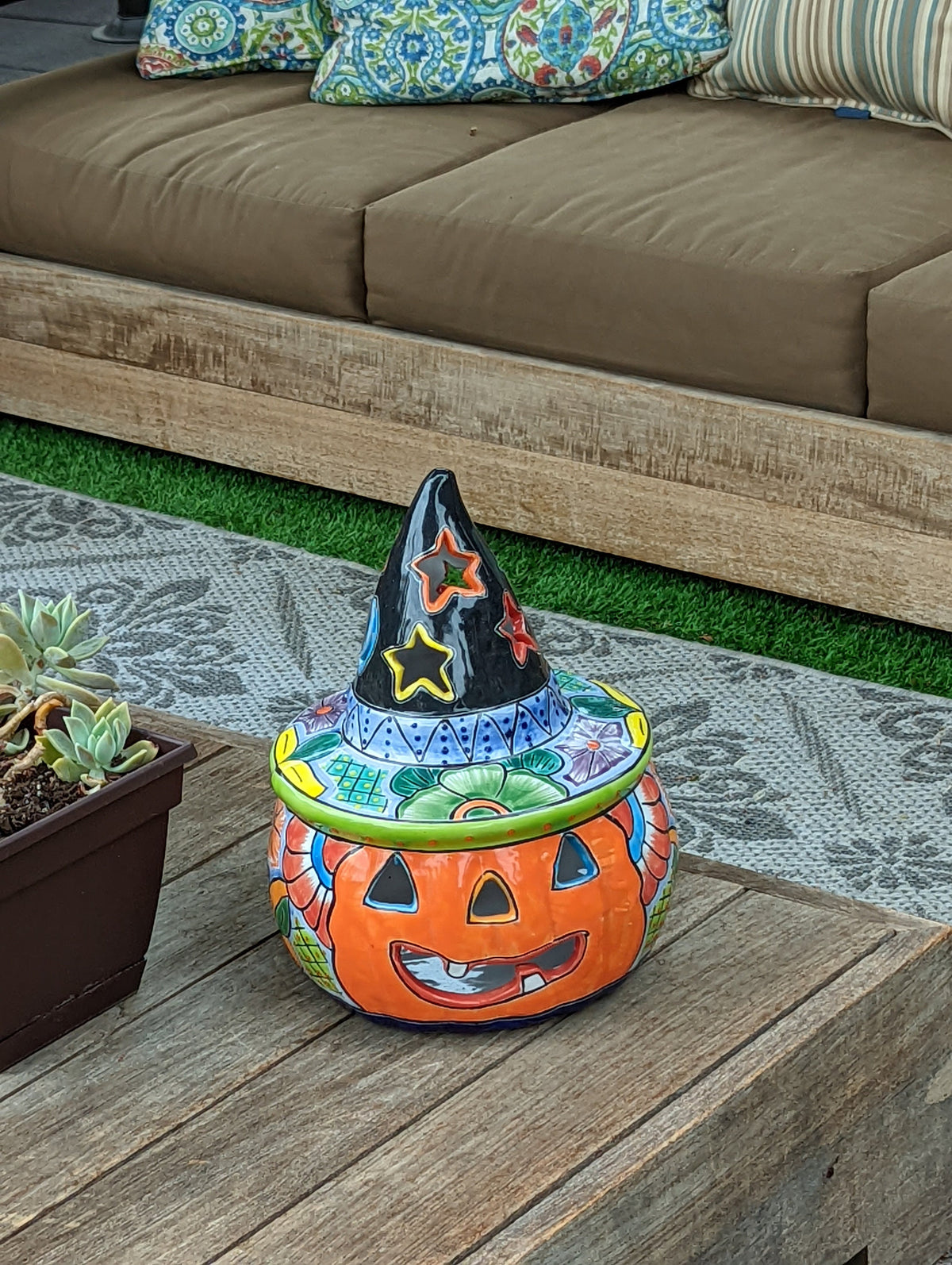 Pumpkin Halloween Decor, Indoor Halloween Party Decor or Outdoor Fall Garden Decor for Trick or Treat, Handmade Mexican Talavera Pottery