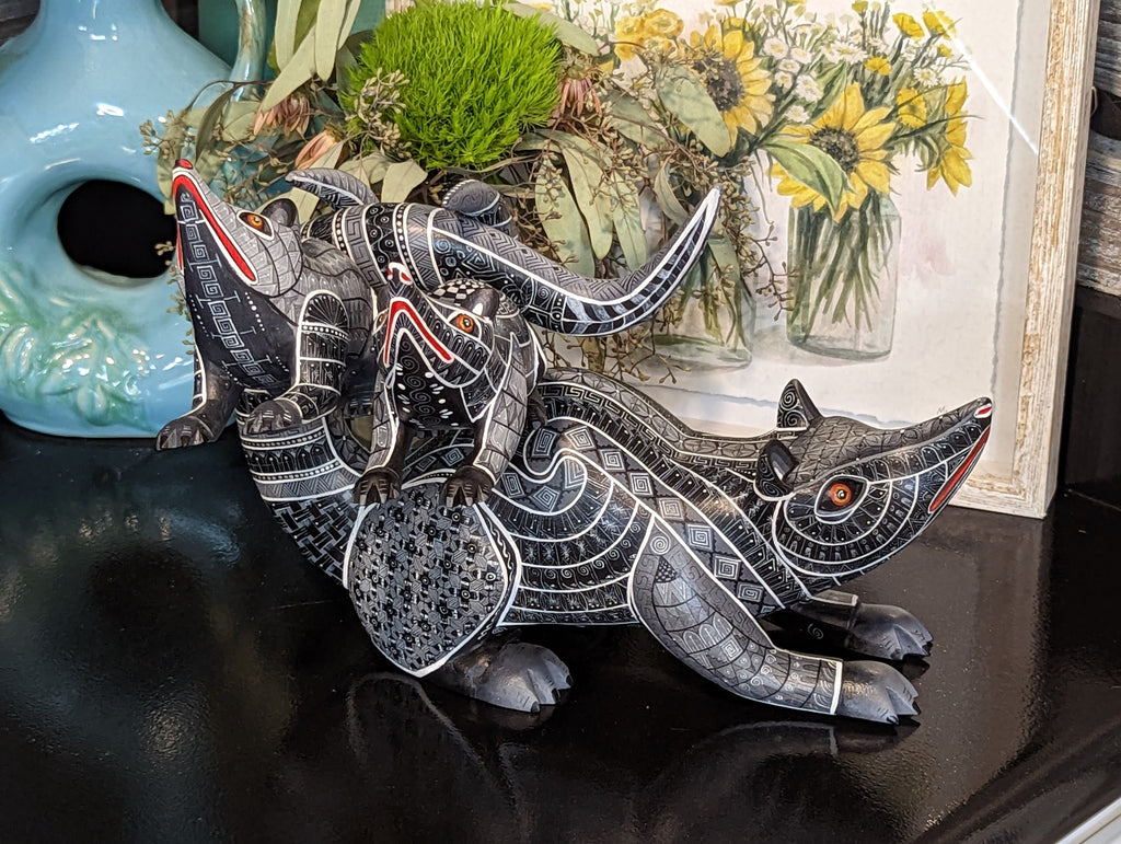 Opossum Alebrijes, Artesania Mexicana, Oaxacan Art, Animal Wood Carving, Mexican Alebrije Gift Idea, Handmade Alebrije Family of 3 Opossums