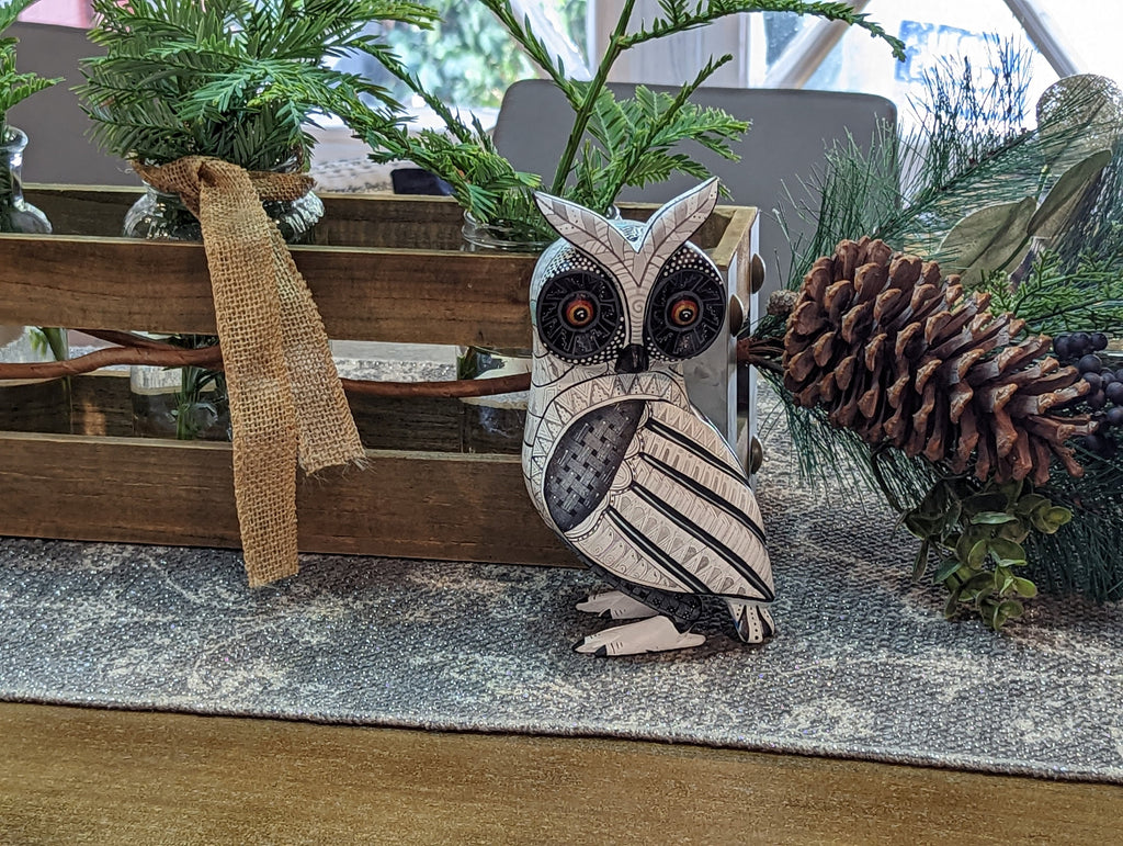 Snow Owl Alebrije, Artesania Mexicana, Oaxacan Art, Animal Wood Carving, Mexican Alebrije Gift Idea, Handmade Owl Alebrije