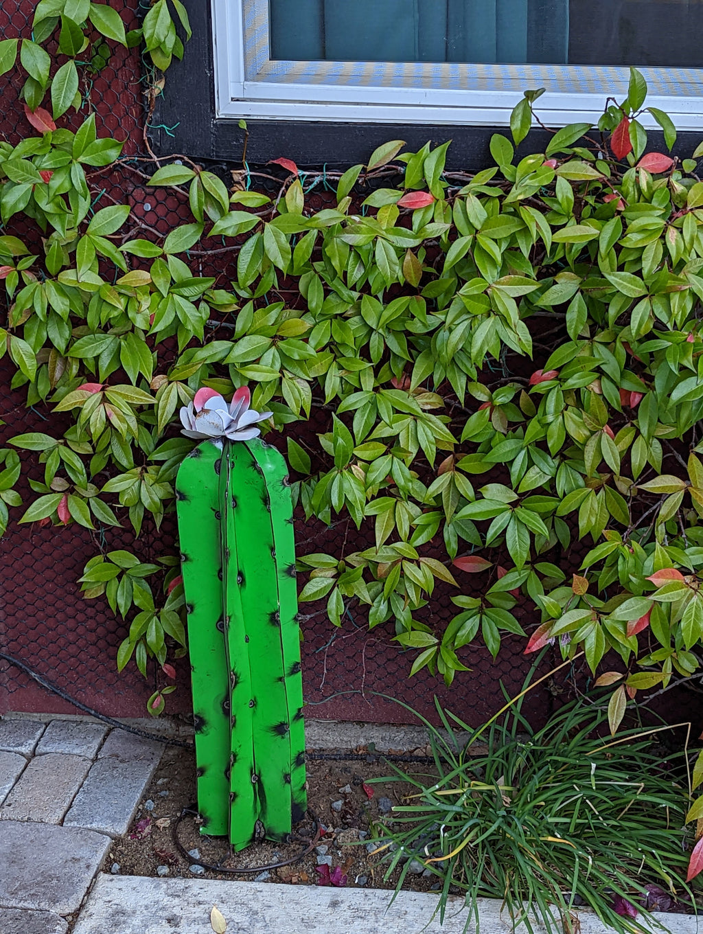 Cactus Garden Decor, Cactus Decorations for Yard or Home, Hand Painted Lifelike Metal Pencil Cactus, Mexican Yard Art, 2 Sizes