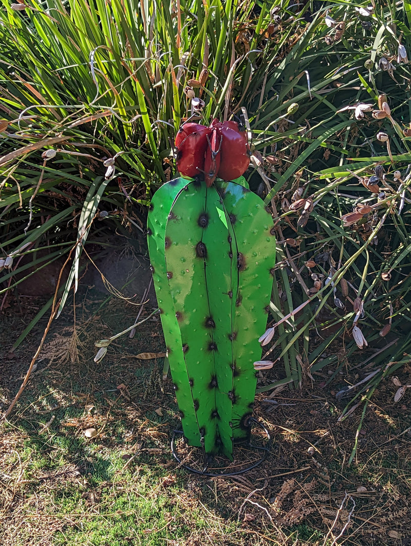 Cactus Garden Decor, Cactus Decorations for Yard or Home, Hand Painted Lifelike Metal Cactus, Mexican Yard Art, 27" Tall