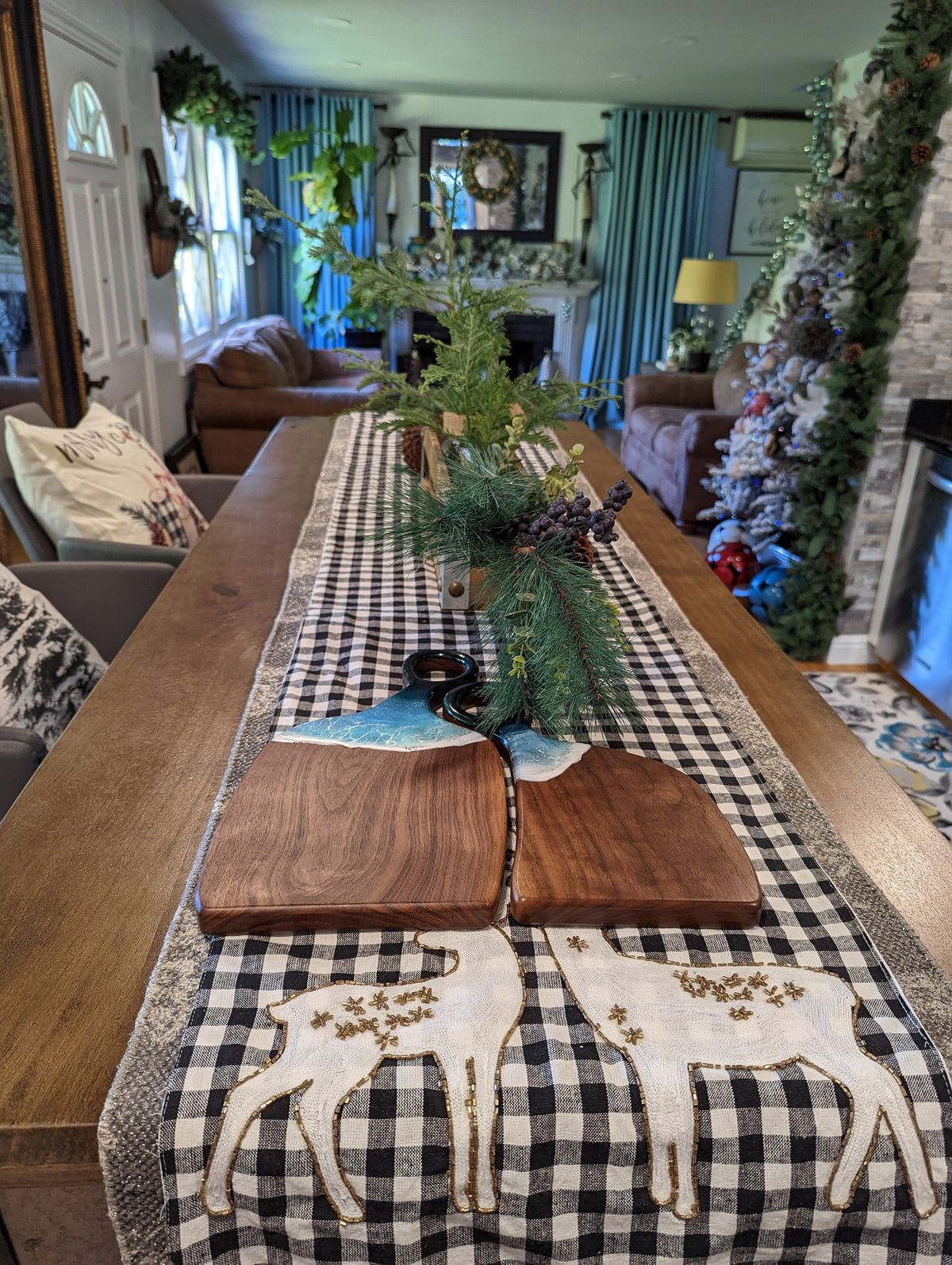 His/Her Serving Boards, Resin on Wood Ocean Boards (2), Kitchen Decor, Cheese Boards, Couple Chopping Boards, Natural Home Decor