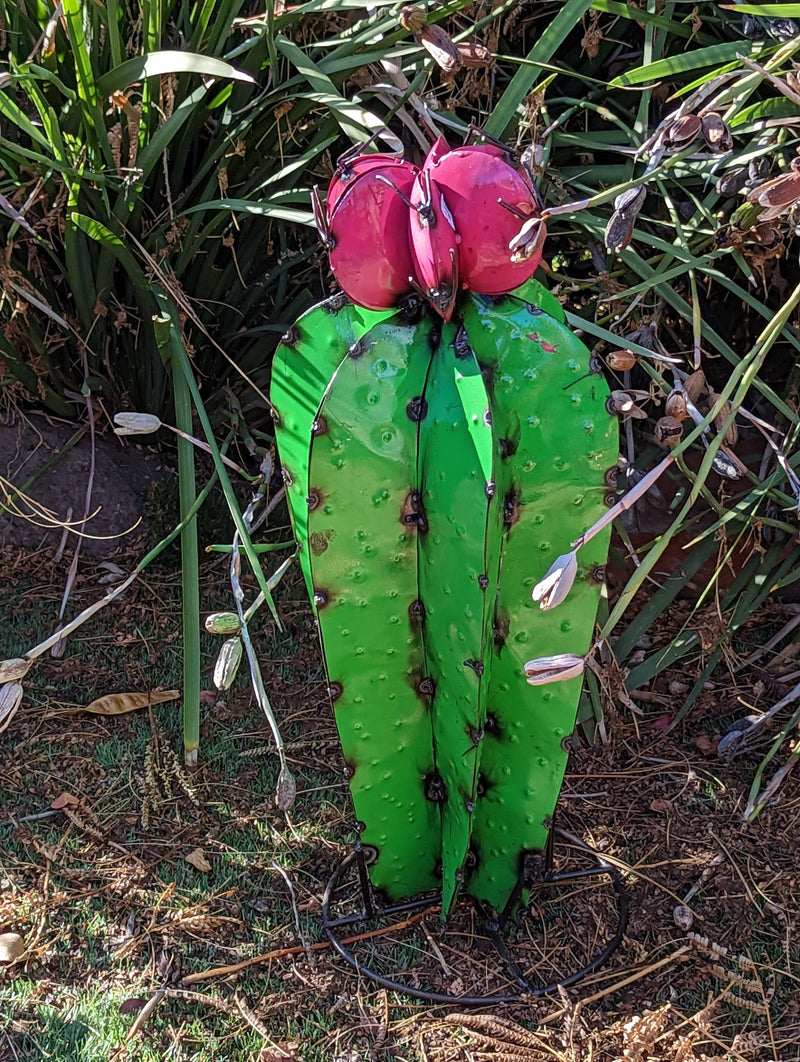 Cactus Garden Decor, Cactus Decorations for Yard or Home, Hand Painted Lifelike Metal Cactus, Mexican Yard Art, 17&quot; High