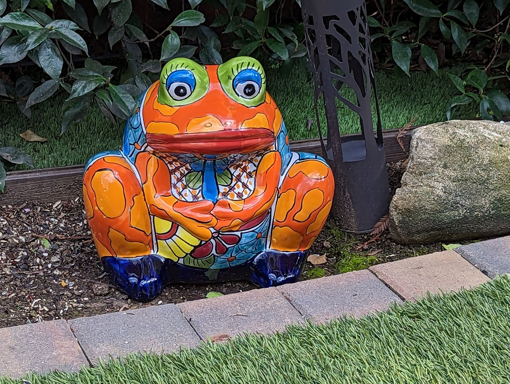 Frog Flower Pot, Colorful Ceramic Planter, Talavera Pottery, Indoor Outdoor Planter, Talavera Pot, Mexican Planter, Handmade Frog Pot, Large