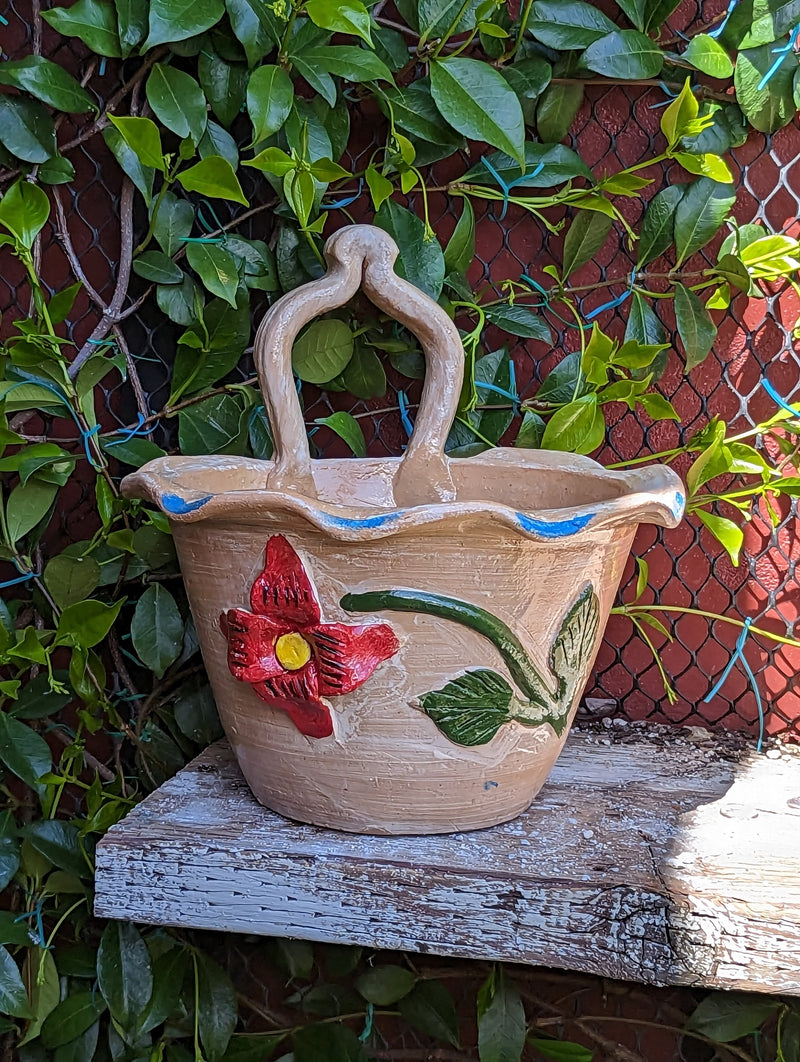 Hanging Planter, Ceramic Flower Pot, Handmade Mexican Pottery from Atzompa, Mexico, Home Decor, Indoor or Outdoor Decor, Charming Plant Pot