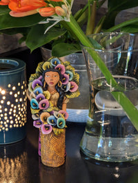 Oaxacan Woman Flower Vendor, Mexican Folk Art from Oaxaca, Clay Figurine, Handmade by Juan Jose Aguilar, Collectible Women Statuette