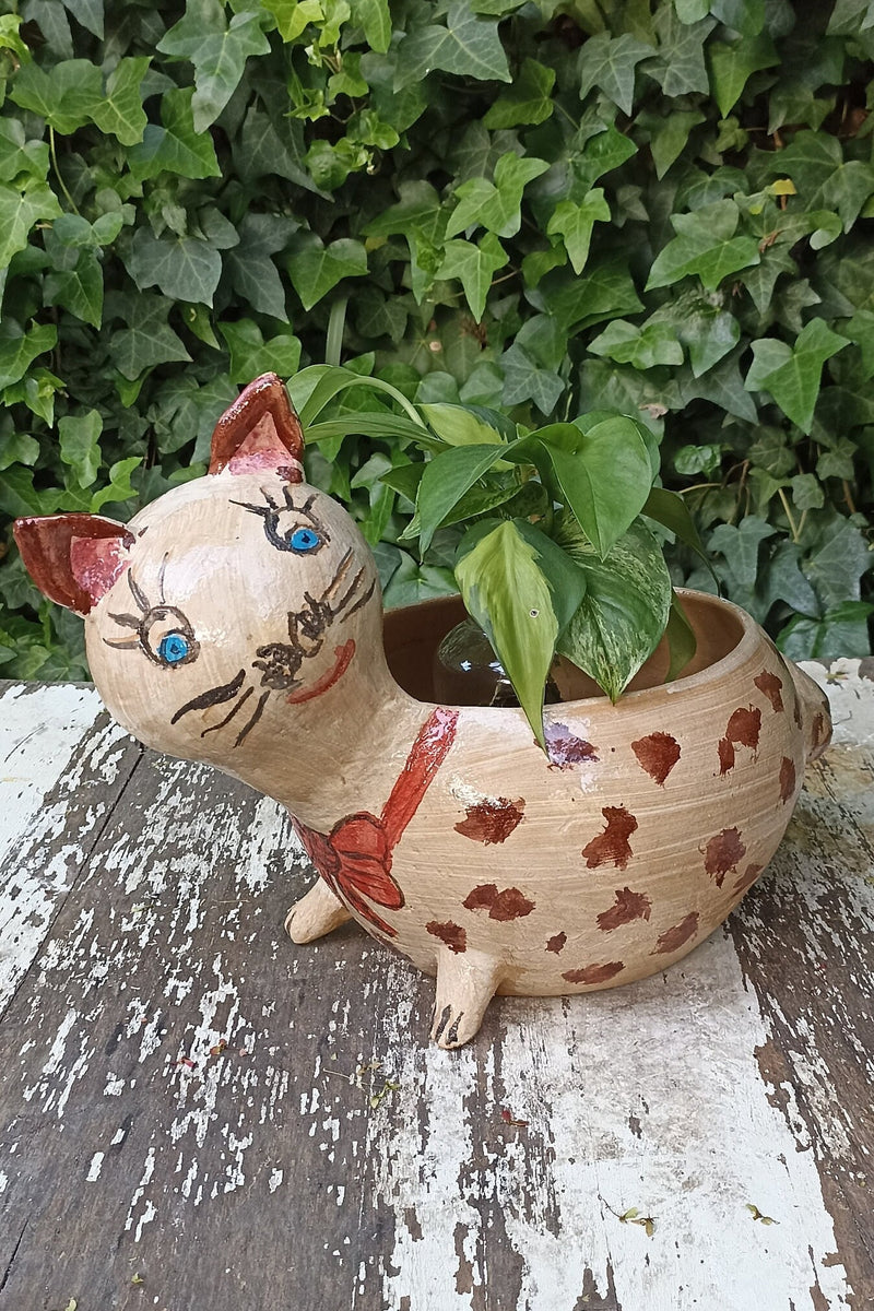 Ceramic Cat Planter, Flower Pot, Handmade Mexican Pottery from Atzompa, Mexico, Home Decor, Indoor or Outdoor Decor, Charming Plant Pot