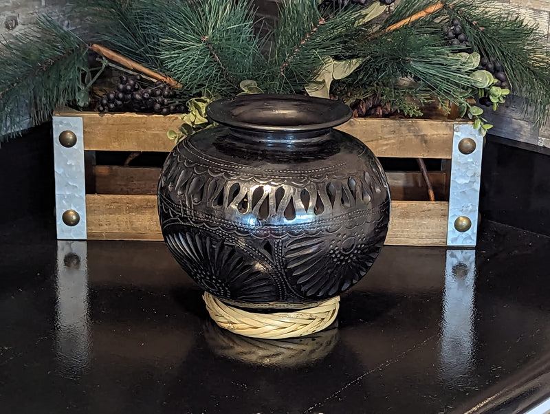 Stunning Dried Flower Vase Black Pottery Home Decor, Handmade Mexican Pottery of San Bartolo, Oaxaca, Indoor Decor, Small Centerpiece