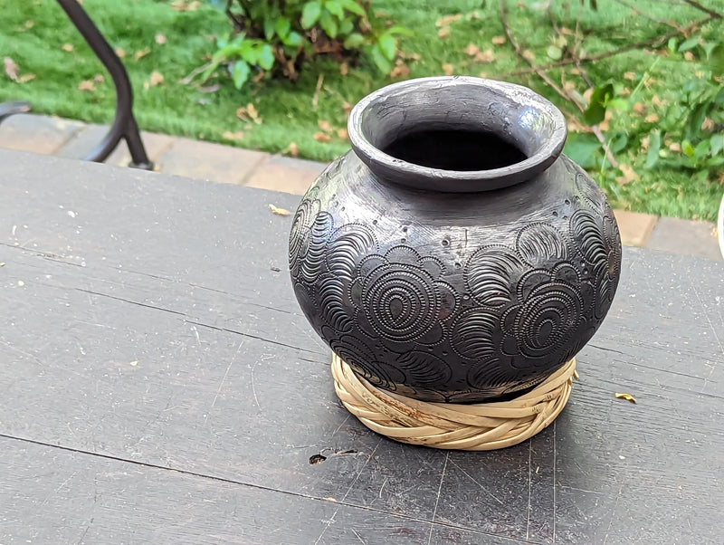 Stunning Dried Flower Vase Black Pottery Home Decor, Handmade Mexican Pottery of San Bartolo, Oaxaca, Indoor Decor, Smaller Centerpiece