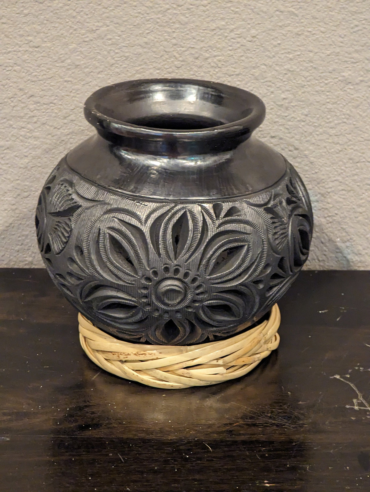 Stunning Dried Flower Vase Black Pottery Home Decor, Handmade Mexican Pottery of San Bartolo, Oaxaca, Indoor Decor, Small Centerpiece