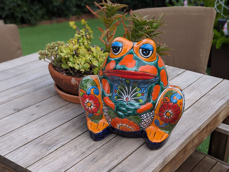 Talavera Frog Flower Pot | Ceramic Pottery for Indoor or Outdoor Planter Pot, Handmade Mexican Home Decor, Garden Decor & Yard Art